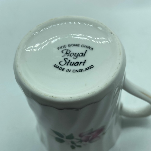 4 Royal Stuart English Bone China Coffee Tea Mugs - Picture 5 of 6